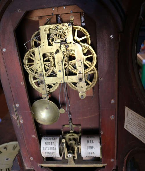 Antique Seth Thomas Calendar Clock for restoration