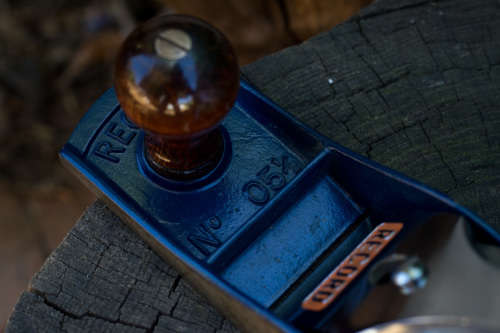 Record No. 05 1/2 plane *fairly uncommon size*