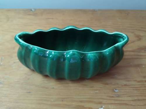 Vintage green Lucia Ware oval shaped vase/bowl 3301, South African porcelain
