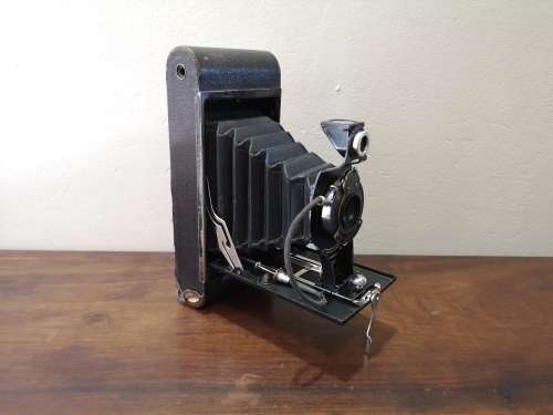 Kodak No. 2A Folding Autographic Brownie camera