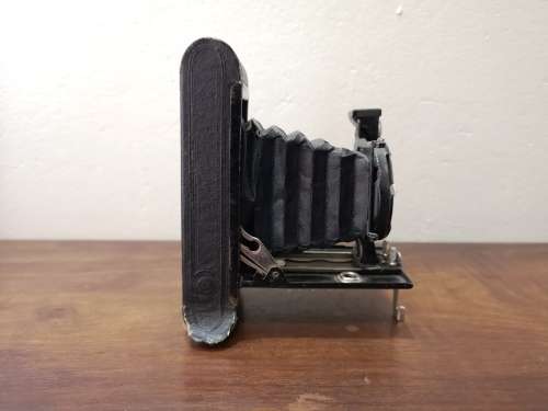 Vest Pocket Kodak Model B camera