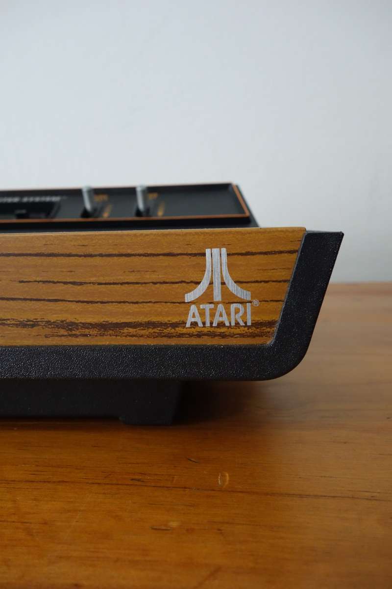 Original vintage Atari CX-2600 ap console