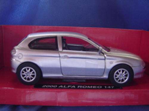 2000 Alfa Romeo 147 1/32