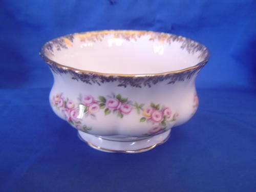 Royal Albert Sugar Pot Dimity Rose England