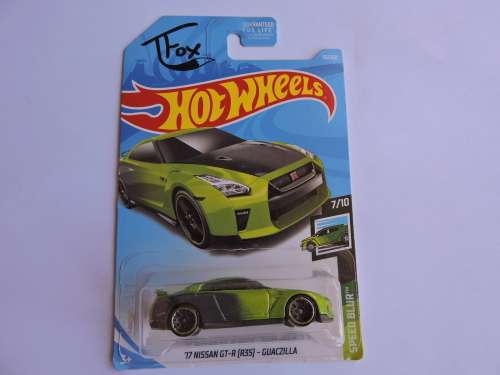 Hot Wheels '17 NISSAN GT-R (R35) - GUACILLA  like Datsun like  Matchbox