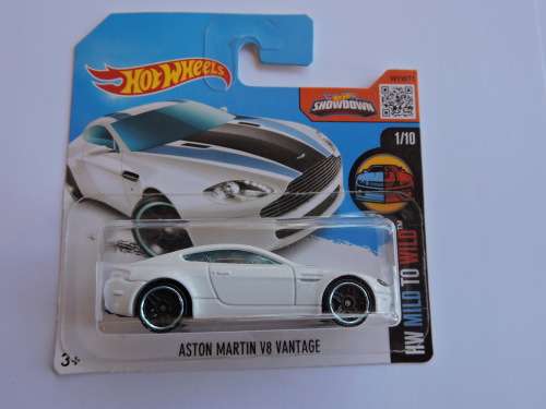 Hot Wheels Aston Martin V8 Vantage  Like Matchbox