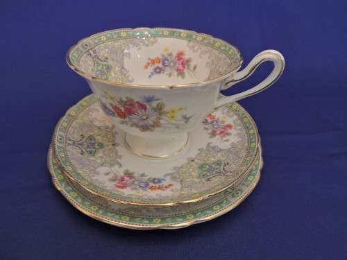 Shelly tea Trio Georgian pattern 13360 like Royal Albert