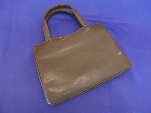 Stylish Retro Leather Handbag