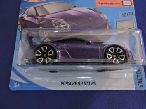 Hot Wheels PORSCHE 911 GT3 RS.