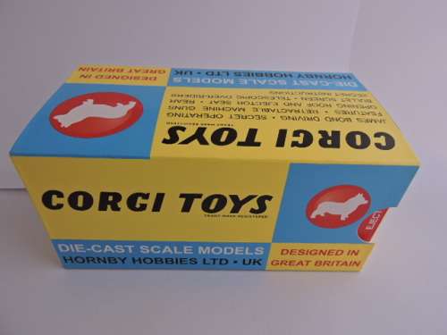 Corgi Toys James Bond ASTON MARTIN DB 5 Mint In Box ....