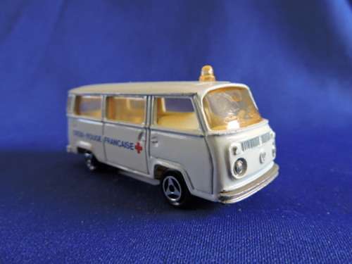 Majorette 244 VW VOLKSWAGEN FOUGON kombie like Matchbox like Hot Wheels..