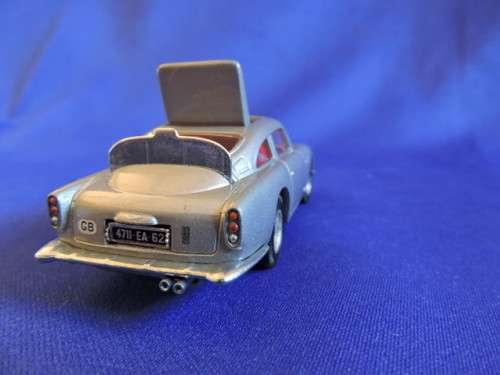 Corgi Toys James Bond ASTON MARTIN DB 5 Mint In Box ....