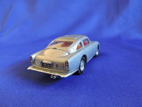 Corgi Toys James Bond ASTON MARTIN DB 5 Mint In Box ....