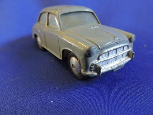 Corgi Toys MORRIS COWLEY like Dinky Toy