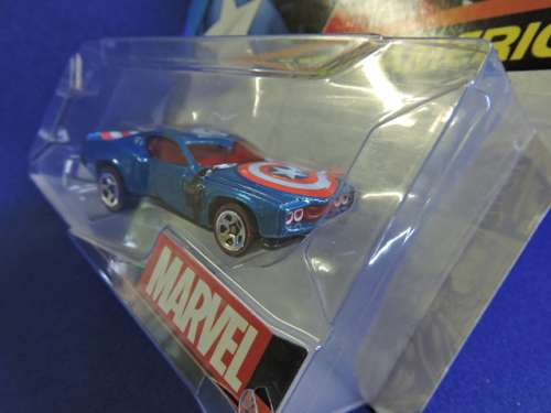 Hot Wheels Hot Wheels MARVEL Captain America Character Car (Muscle Car)