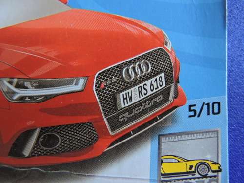 Hot Wheels AUDI RS Avant Quattro (Red)