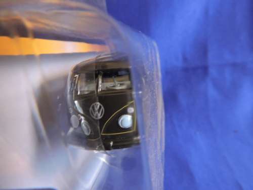 Greenlight Volkswagen VW Panel Van ( UPS  Black ) like Hot Wheels