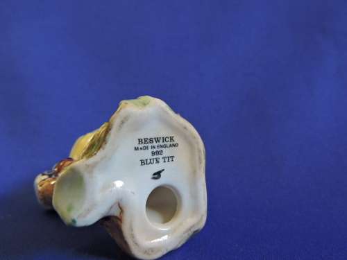 Vintage Beswick Blue Tit and Lady Bird porcelain figurine 992