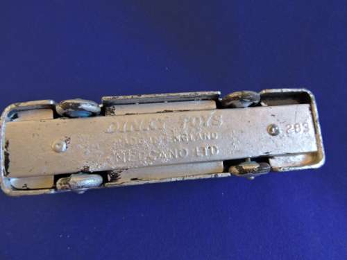 DINKY TOYS 283 B.O.A.C Coach Bus C1950`s like Corgi Toys..# CRAZY LOOK #...