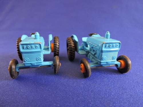 Matchbox Lesney 39 FORD TRACTOR X 2 like Hot Wheels