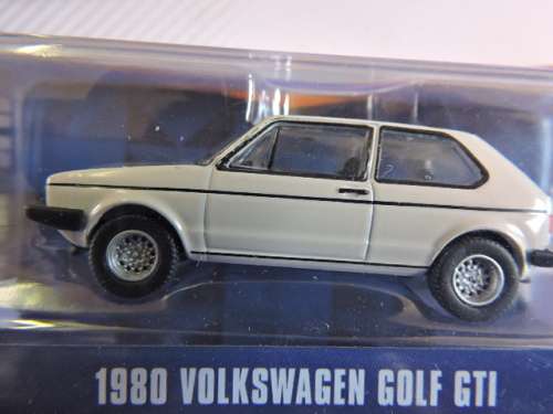 Greenlight Volkswagen VW Golf GTi Club V-Dub (White) like Hot Wheels....