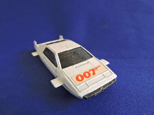 Corgi Juniors Whizzwheels James Bond 007 LOTUS ESPRIT Like Hot Wheels and Matchbox.....