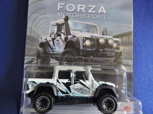 Hot Wheels Land Rover Defender Double Cab ( FORZA White Camo ) Long Card  # BAKKIE BONANZA #.....