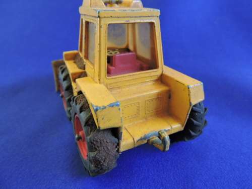 Matchbox Lesney Super Kings K-5 Muir Hill Tractor (Wide Rims and Tyres)..