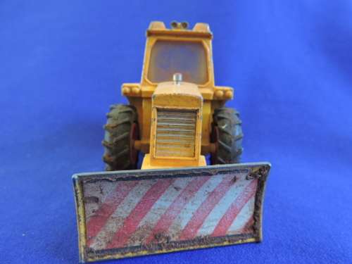 Matchbox Lesney Super Kings K-5 Muir Hill Tractor (Wide Rims and Tyres)..