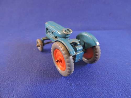 Matchbox Moko Lesney 72 Fordson Major Tractor..