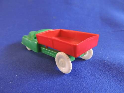 South African plastic toy truck. Not Dinky Corgi Matchbox or Hot Wheel (Green cab Red bin)