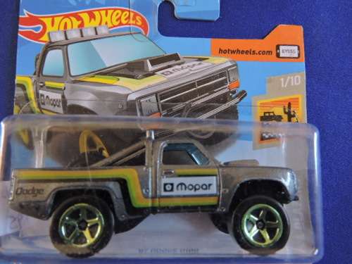 Hot Wheels DODGE D100 Truck Pickup ( Mopar Silver ) # BAKKIE BONANZA #  #HW BLOW OUT SALE #