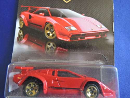 Hot Wheels LAMBORGHINI COUNTACH ( Red ) .
