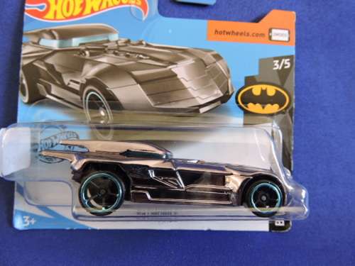 Hot Wheels Batmobile Batman ( Gun metal silver Blue rims )......