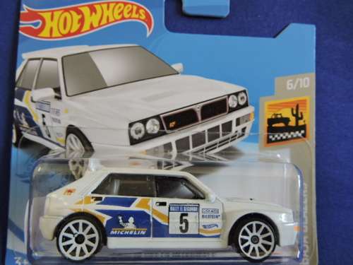 Hot Wheels Lancia Delta Integrale  ( White #5 )