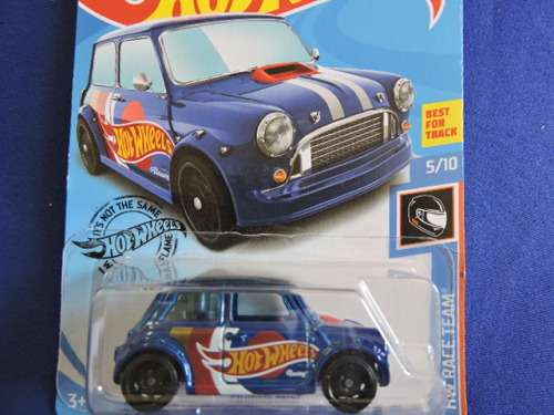 Hot Wheels MORRIS MINI ( HW Dark Blue ) Long Card # MINI MANIA # .....