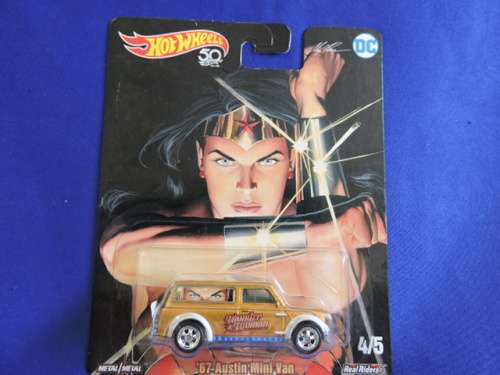Hot Wheels AUSTIN MINI VAN ( DC Wonder Woman ) Full metal Real Rider tyres # MINI MANIA # ....