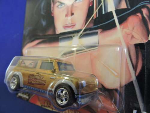 Hot Wheels AUSTIN MINI VAN ( DC Wonder Woman ) Full metal Real Rider tyres # MINI MANIA # ....