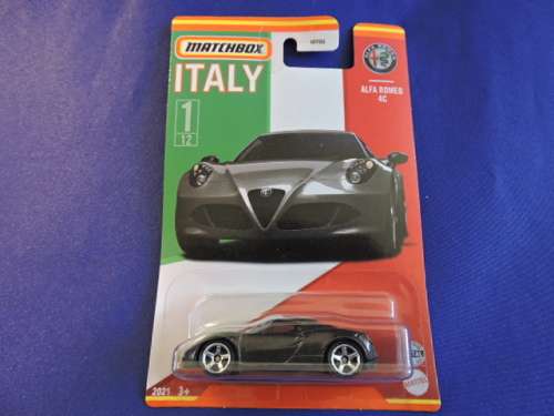 Matchbox ALFA ROMEO 4C ( Italy 1/12 ) like Hot Wheels.........