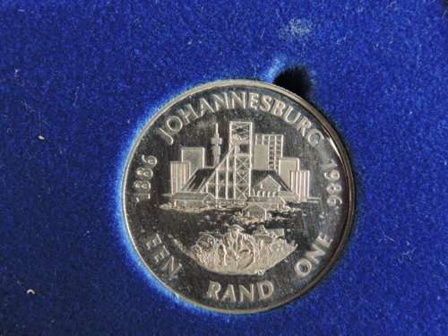1986 Silver PROOF ONE RAND R1 Johannesburg coin SAM Box