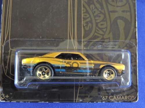 Hot Wheels Chevy Chevrolet 67 Camaro ( CHASE CAR - RARE  )  # BLOW OUT CHEVY SALE #