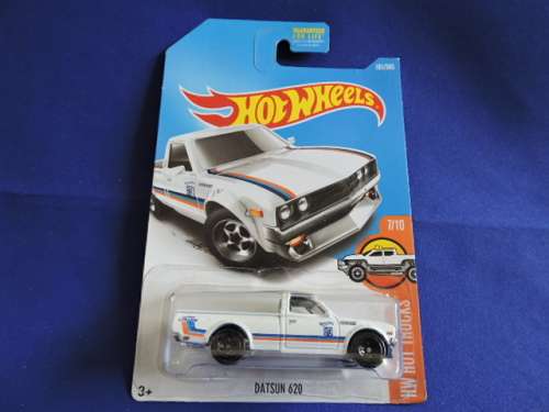 Hot Wheels DATSUN 620 ( White ) Long Card Like Nissan   # BAKKIE BONANZA #