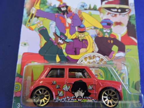 Hot Wheels MORRIS MINI ( The Beatles Yellow Submarine ) Long Card  # MINI MANIA # ....