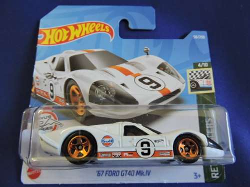 Hot Wheels FORD GT  ( GULF White #9 ) .