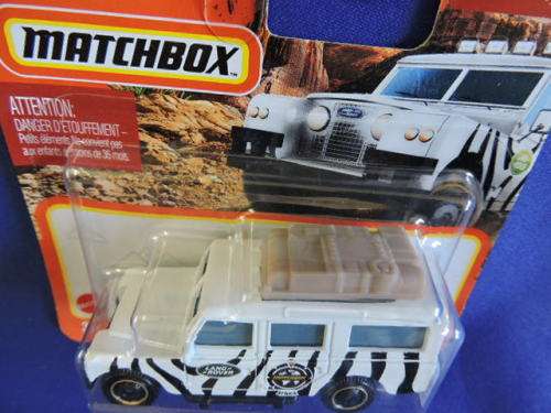 Matchbox LAND ROVER DEFENDER GEN 11 ( Safari stripes ) Like Hot Wheels Short Card........