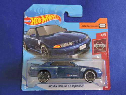 Hot Wheels NISSAN SKYLINE GT-R ( BNR32)  ( Blue )  like Datsun