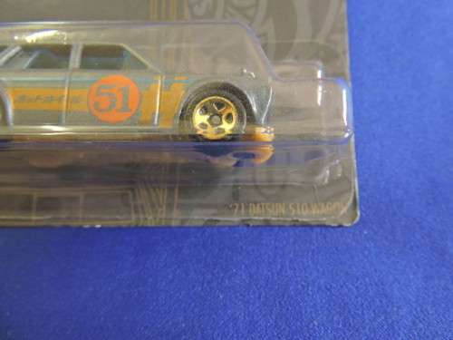 Hot Wheels DATSUN 510 Wagon ( Silver 51 ) like Nissan