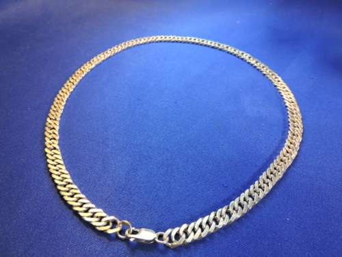 925 Sterling Silver Neck chain. 47cm in length.