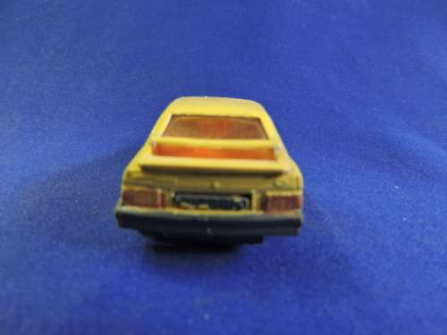 Matchbox  FORD SIERRA     ( Yellow )  Loose model