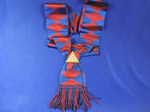 MASONIC Apron Royal Arch companion`s apron with enameled Truple Ta and matching Sash